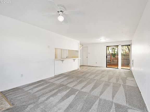 4th image of 7320 NE 16th Ave APT 3