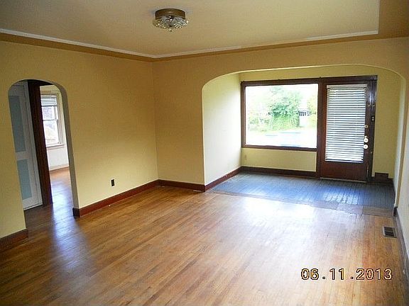 3rd image of 4066 E G St