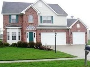 2244 Hunters Ridge Blvd, Dayton, OH 45434