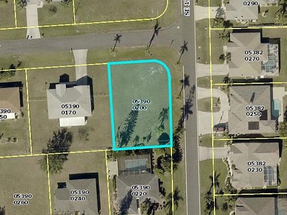 4th image of 1718 SE 20th St