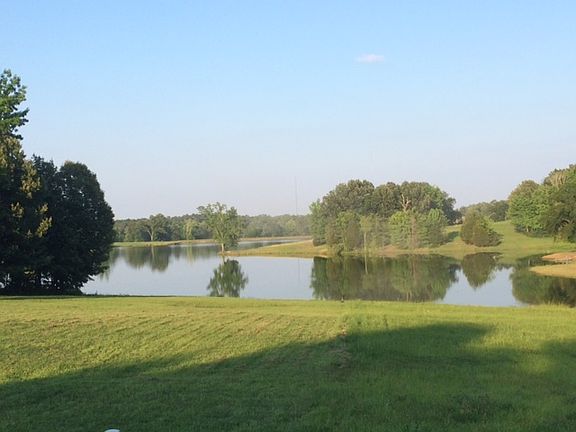 4th image of 123 West Briar Lake Drive
