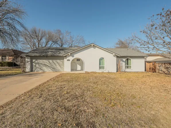 8417 Main St, North Richland Hills, TX 76182