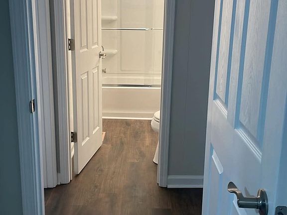 4th image of 102 Quail Dr APT A