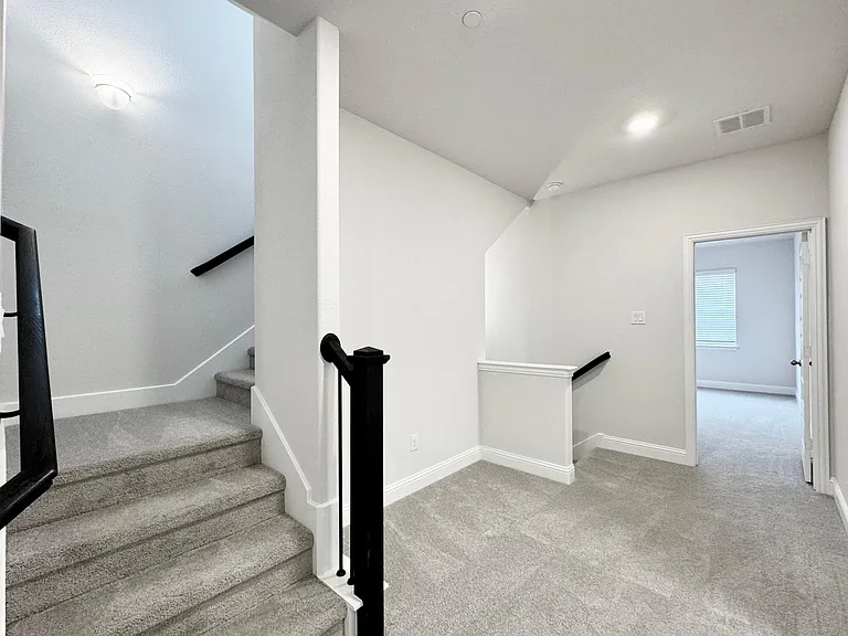 7837 Bayside Dr — Photo 16