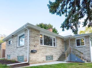 2701 4th AVENUE, South Milwaukee, WI 53172