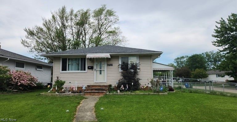 1st image of 34881 Glen Dr