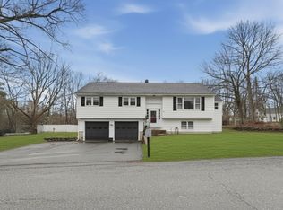 9 Otter River Rd, Templeton, MA 01468