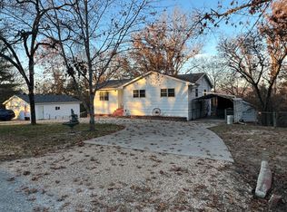 159 Wildwood Ln, Rockaway Beach, MO 65740