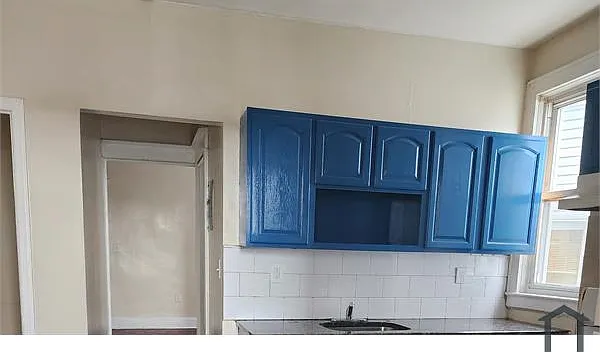 44 Morningside Ave #2N