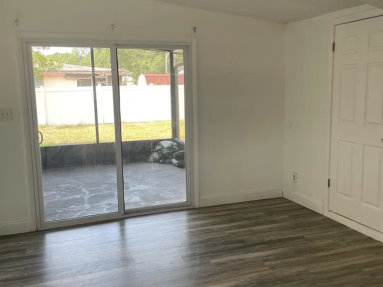 4723 W Fairview Hts — Photo 16