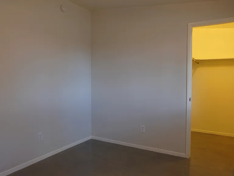 3757 E Lee St — Photo 17
