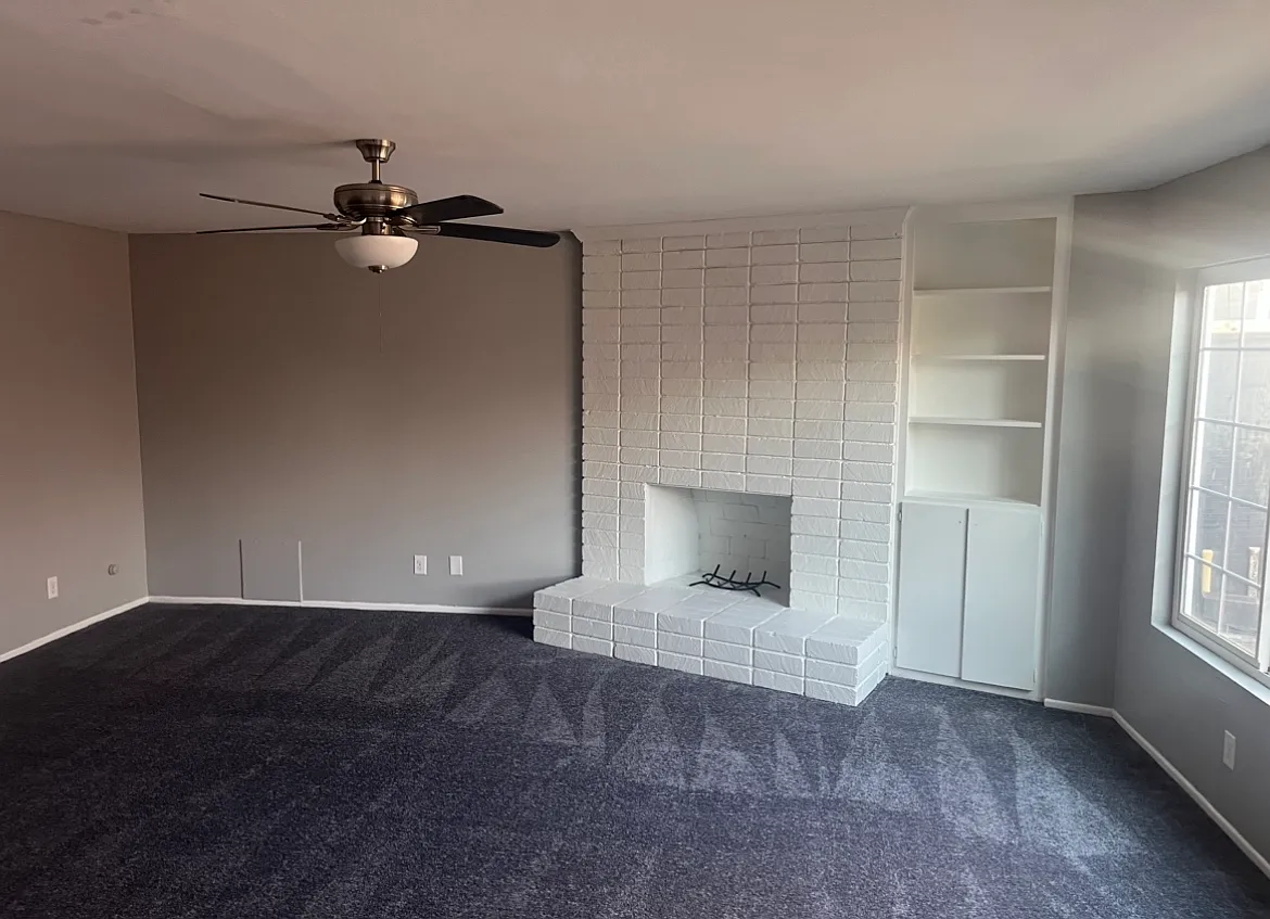 2 bed, 1100 sqft, $2,300 — Photo 1