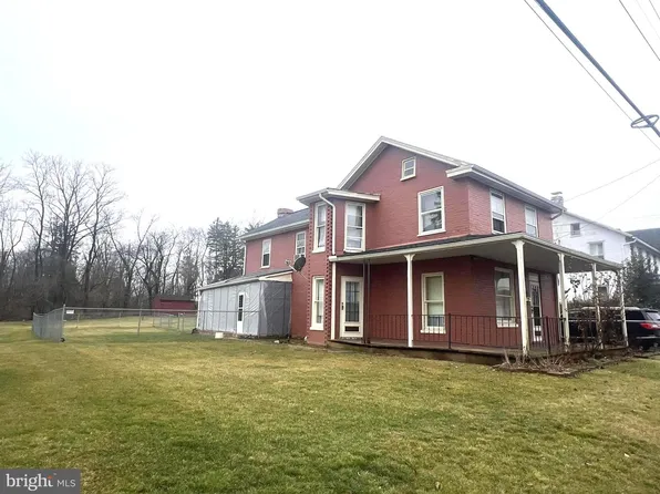 166 W Main St, Fayetteville, PA 17222