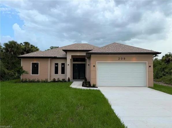 208 45Th AVE NE, NAPLES, FL 34120