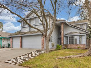 8026 Falcon View Dr, Antelope, CA 95843