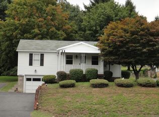 12817 Winchester Rd SW, Cresaptown, MD 21502