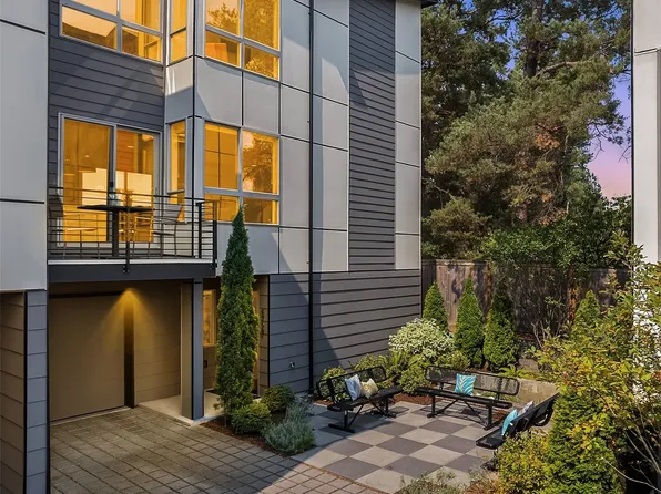 4727 35th Avenue S, Seattle, WA 98118