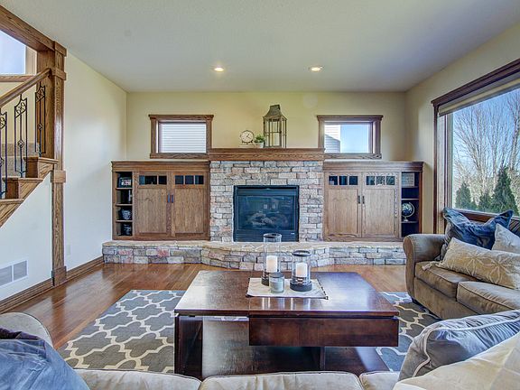 2nd image of 1145 Settlers Ave