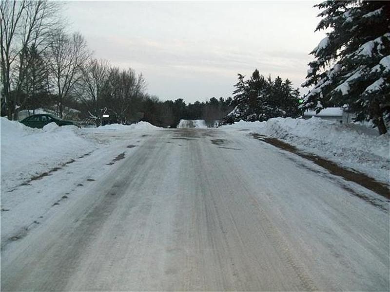 2nd image of S9618 Center St