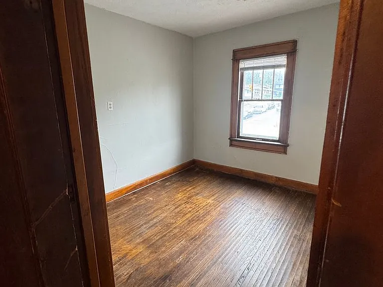1500 S Walnut St #3 — Photo 6