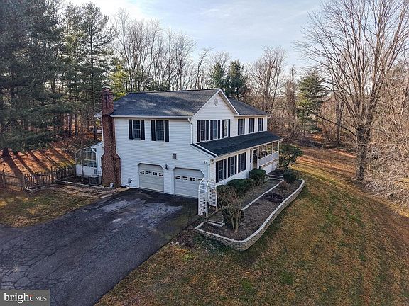 2nd image of 12407 Hill Ct