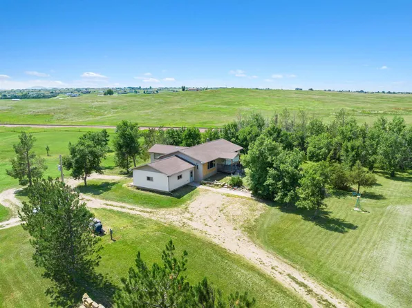 19091 Helmer Rd, Belle Fourche, SD 57717