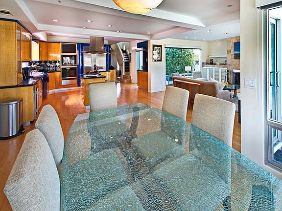 4th image of 5614 Dolphin Pl