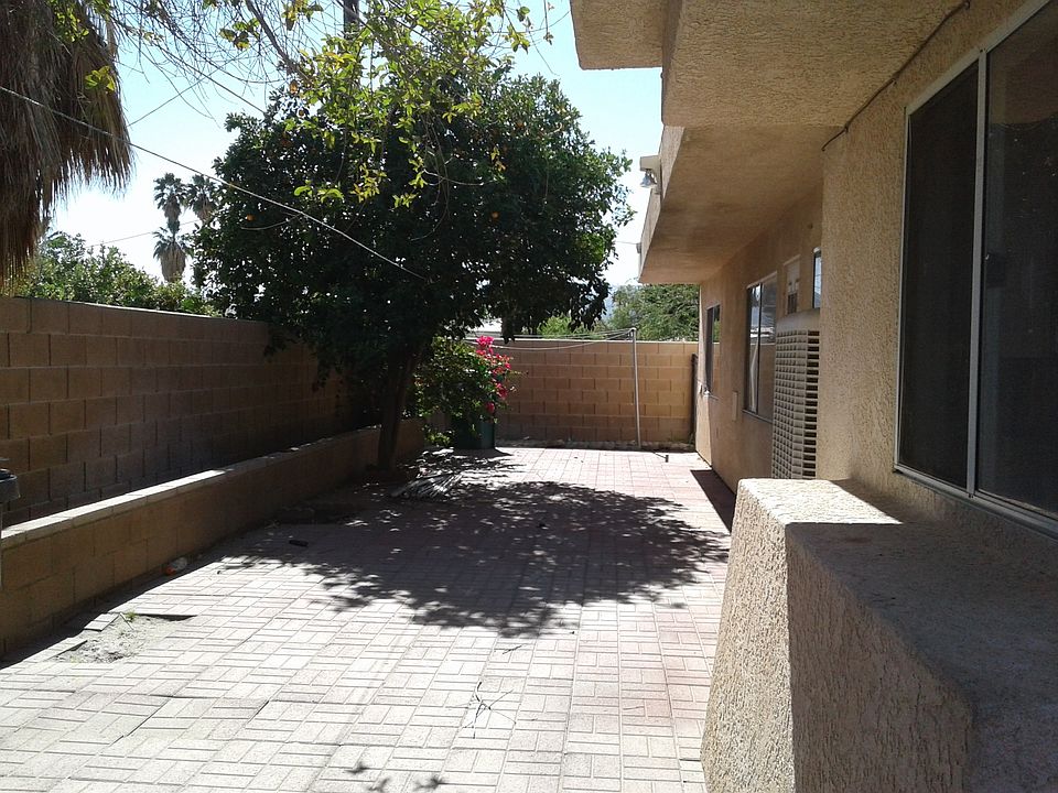 Large Rectangular Patio