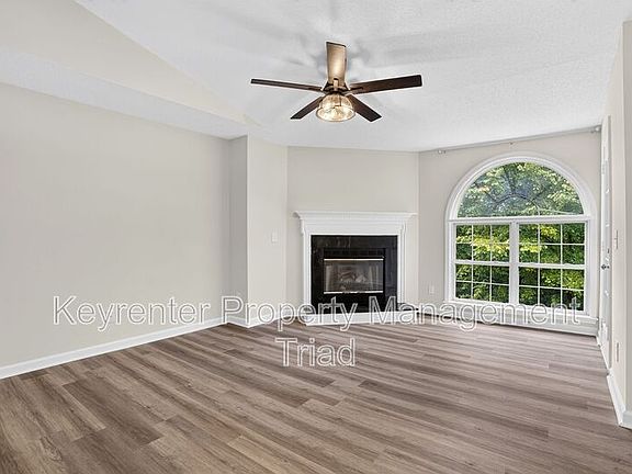 4th image of 3638 Morris Farm Dr #3B