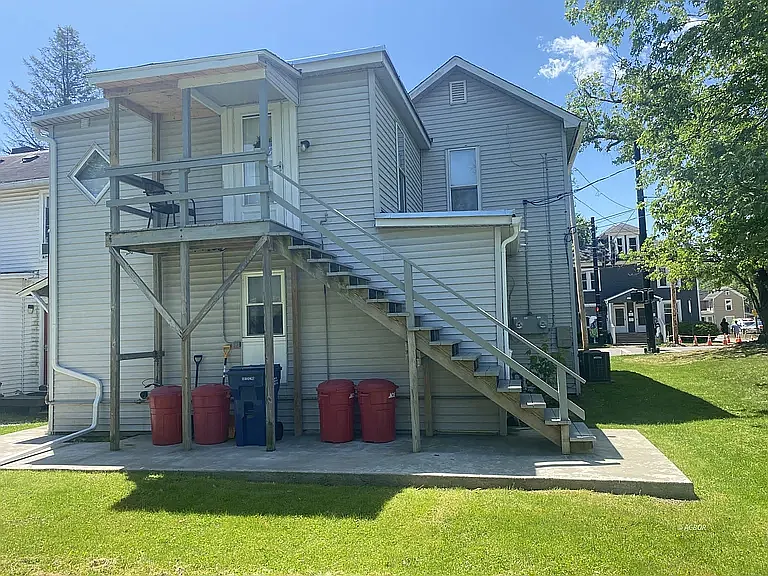 226 W Union St #1 — Photo 14