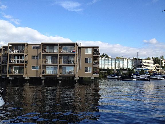 3rd image of 65 Kirkland Ave APT 207