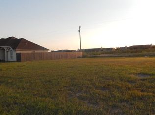 8516 S Carlos St, Pharr, TX 78577