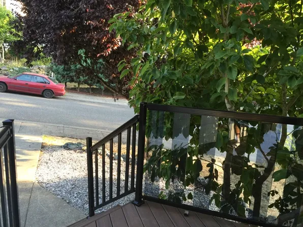 2221 Sweetbay Dr, Bellingham, WA 98229