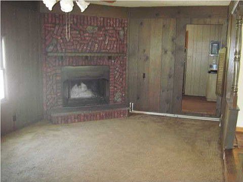 2nd image of 707 E Harvey Ave