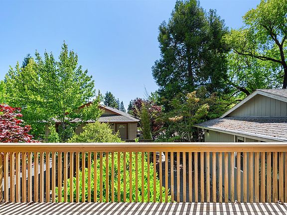 2nd image of 160 Golden Ridge Avenue