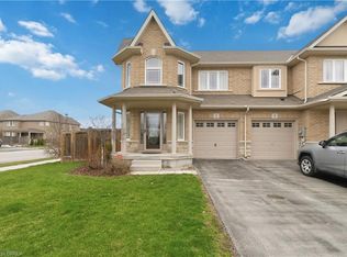 1 Charleswood Cres, Hamilton, ON