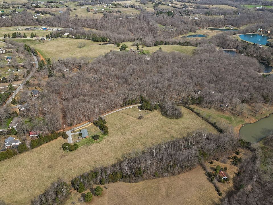 2nd image of 156 Thompson Cemetery Rd