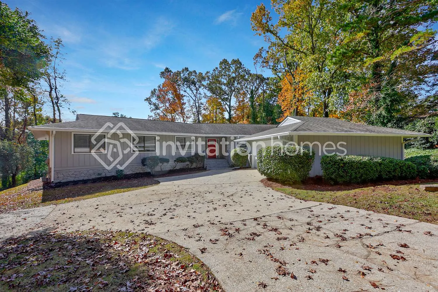 5217 Hidden Hills Ct Stone Mountain, GA 30088 — Photo 1