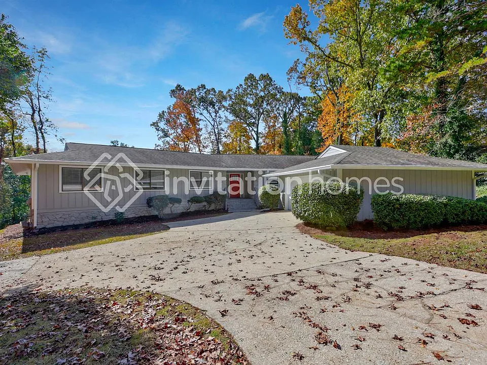 5217 Hidden Hills Ct