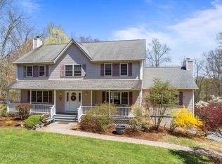 23 Rebecca Ln, Carmel, NY 10512
