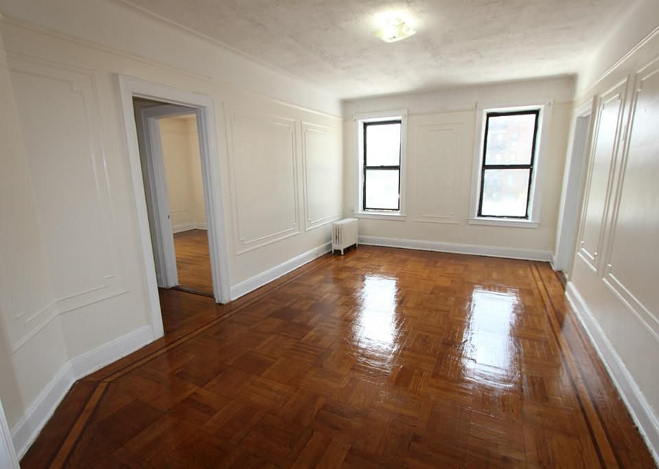 1st image of 4415 43rd Ave #F4
