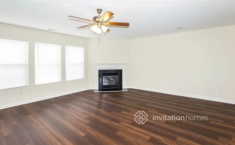1536 April Knoll Ct — Photo 6