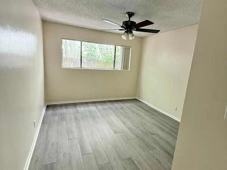 9830 Ramona St — Photo 27