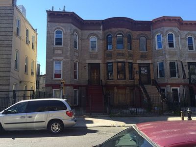 215 Schaefer St, Brooklyn, NY, 11207