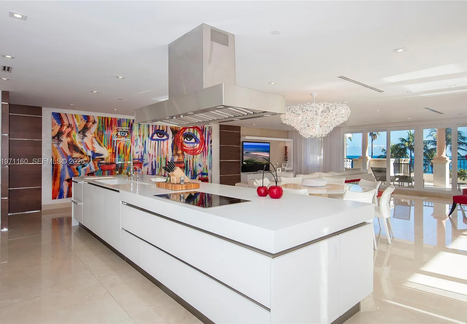 Oceanside Fisher Island — Photo 1