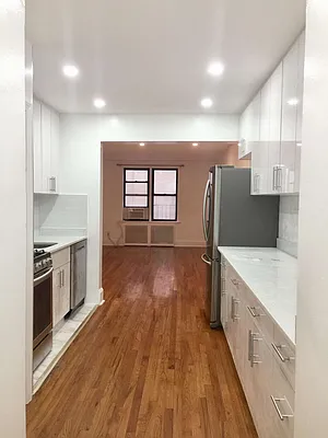 Rented by Winzone Realty Inc | media 1