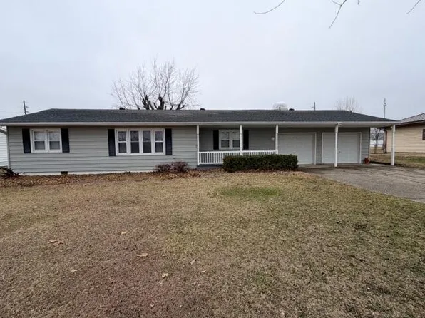 703 Leroy St, Slater, MO 65349