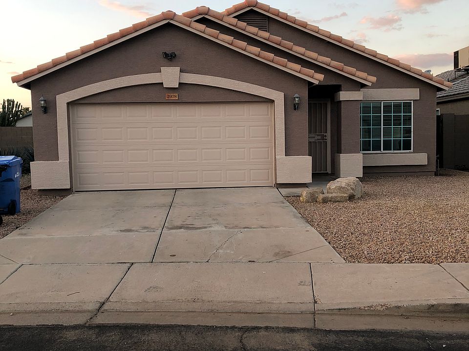 1st image of 2978 W Abraham Ln