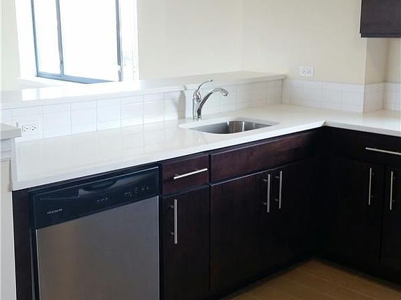 2nd image of 393 Lefferts Ave APT 7F
