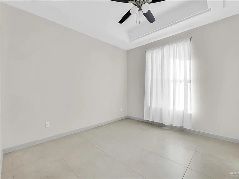 1202 S Linda St — Photo 12